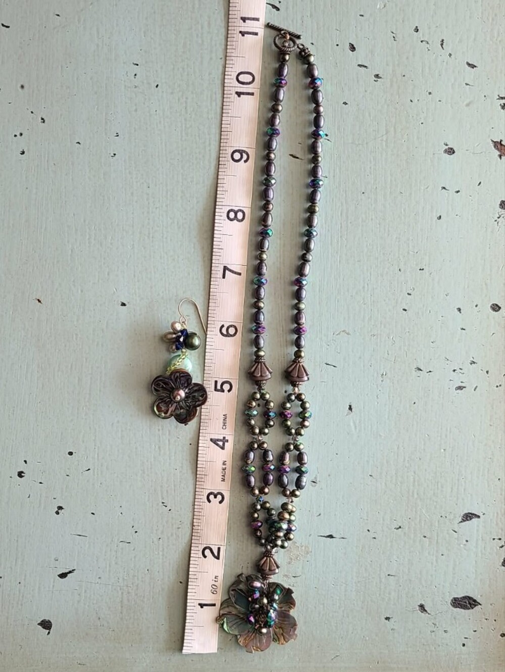 Freshwater Pearl And Abalone Shell Purple Flower Necklace and Earring Set - - Picture 4 of 4